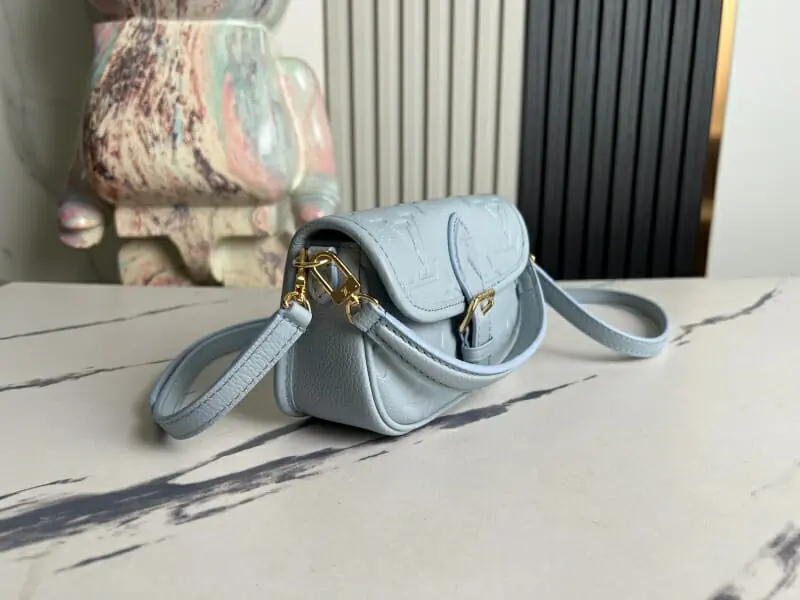 louis vuitton aaa qualite mini sac a main pour femme s_1211a241